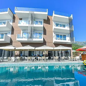 4* Hotel Orik &